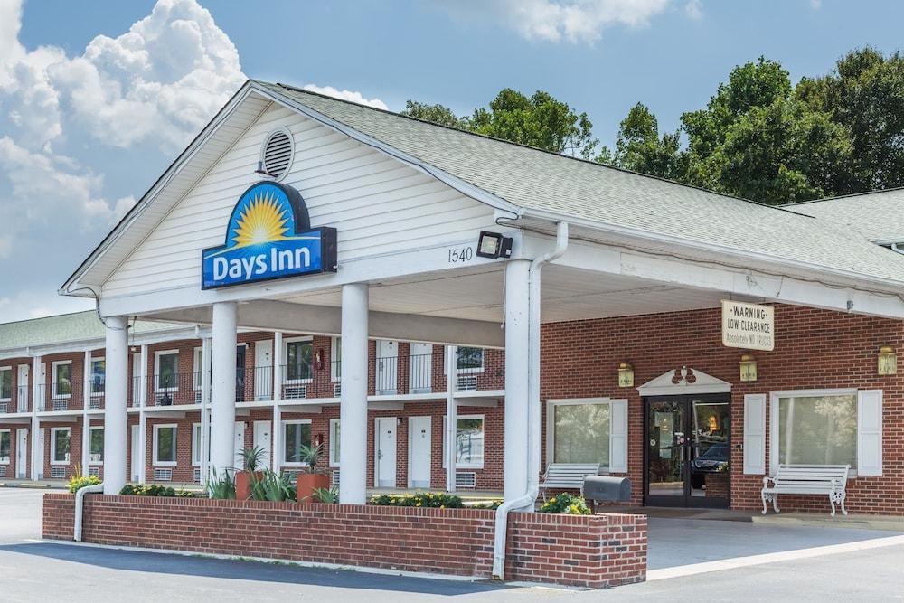Hamilton Inn Jonesville I-77 Eksteriør bilde