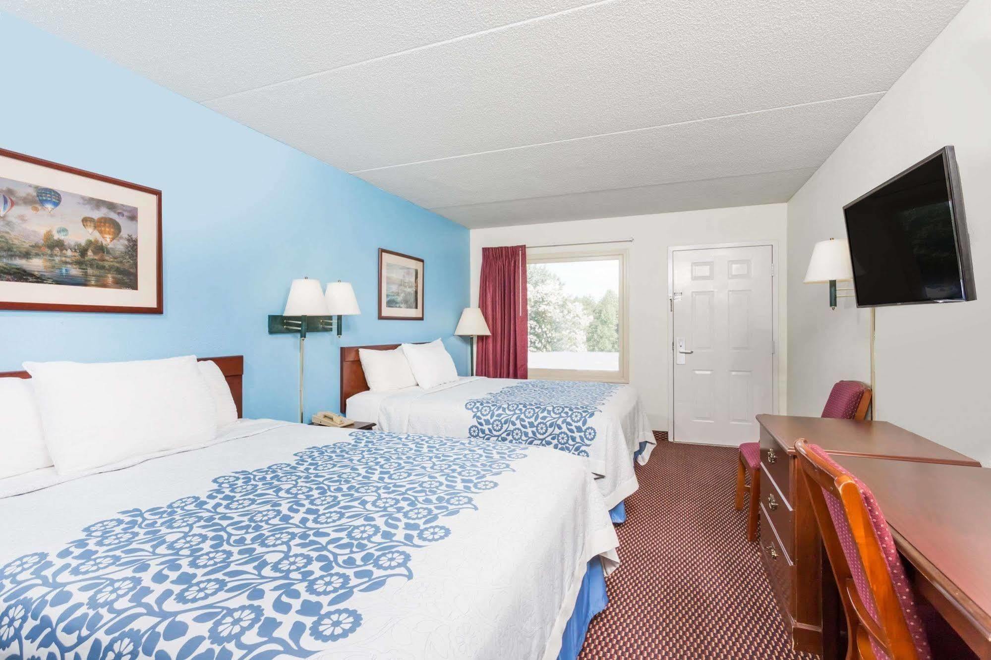 Hamilton Inn Jonesville I-77 Eksteriør bilde